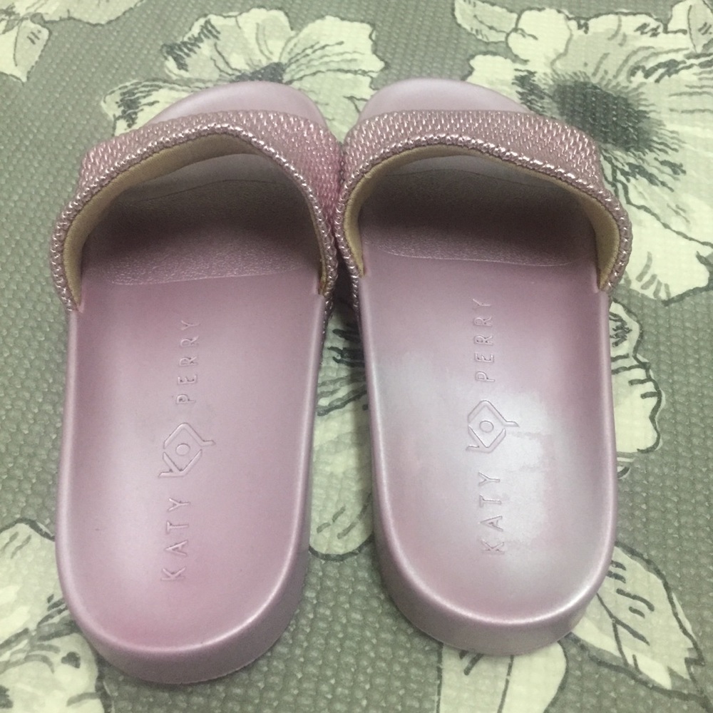 Katy Perry Fun Women Slides . 5. EUC Like New - Picture 10 of 16